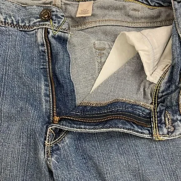 DKNY Denim Straight Leg Blue Jeans Mens 38x32 Medium Wash - Picture 8 of 12